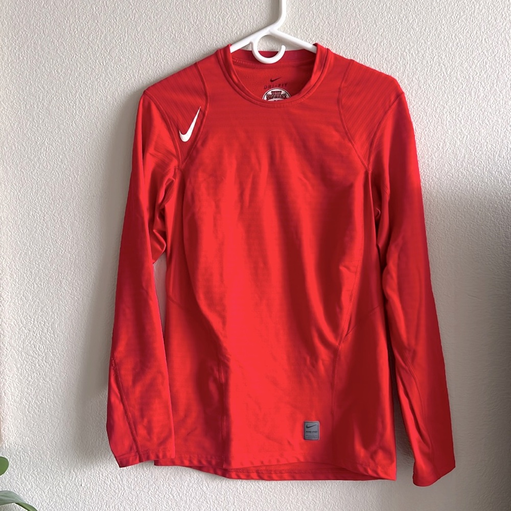 Nike Pro